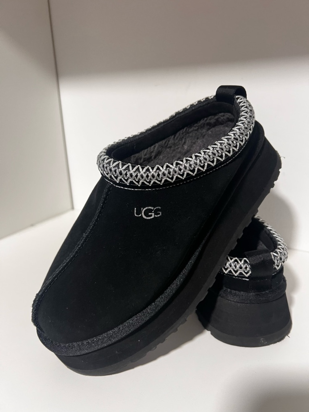 UGG Black Tasman Women’s size 7